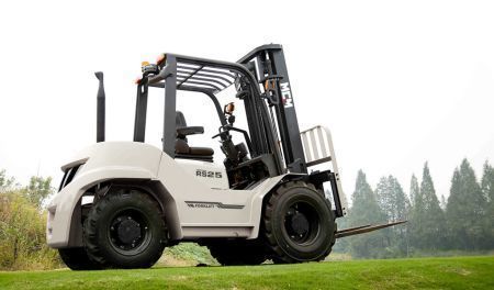 S25 Forklift